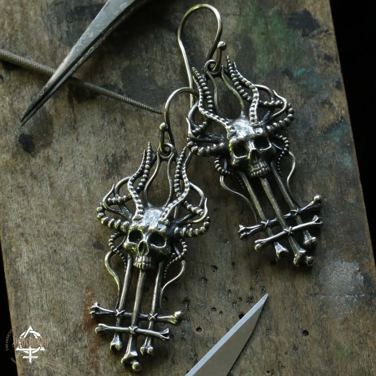 "In Absentia Dei" sterling silver earrings with intricate dark skull and crossbone design by Anna Mazon Jewellery, handmade and unique.