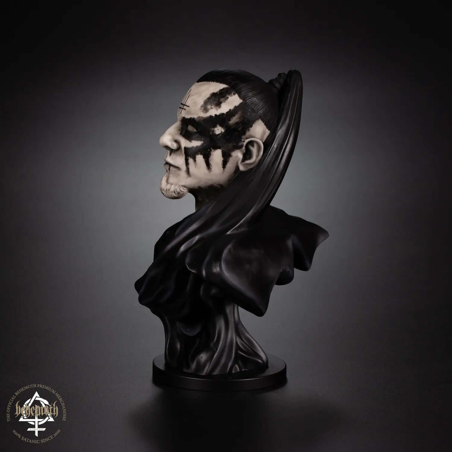 "Orion/Behemoth hand-painted collectible figurine, numbered, with certificate and engraved Contra coin, unique design"