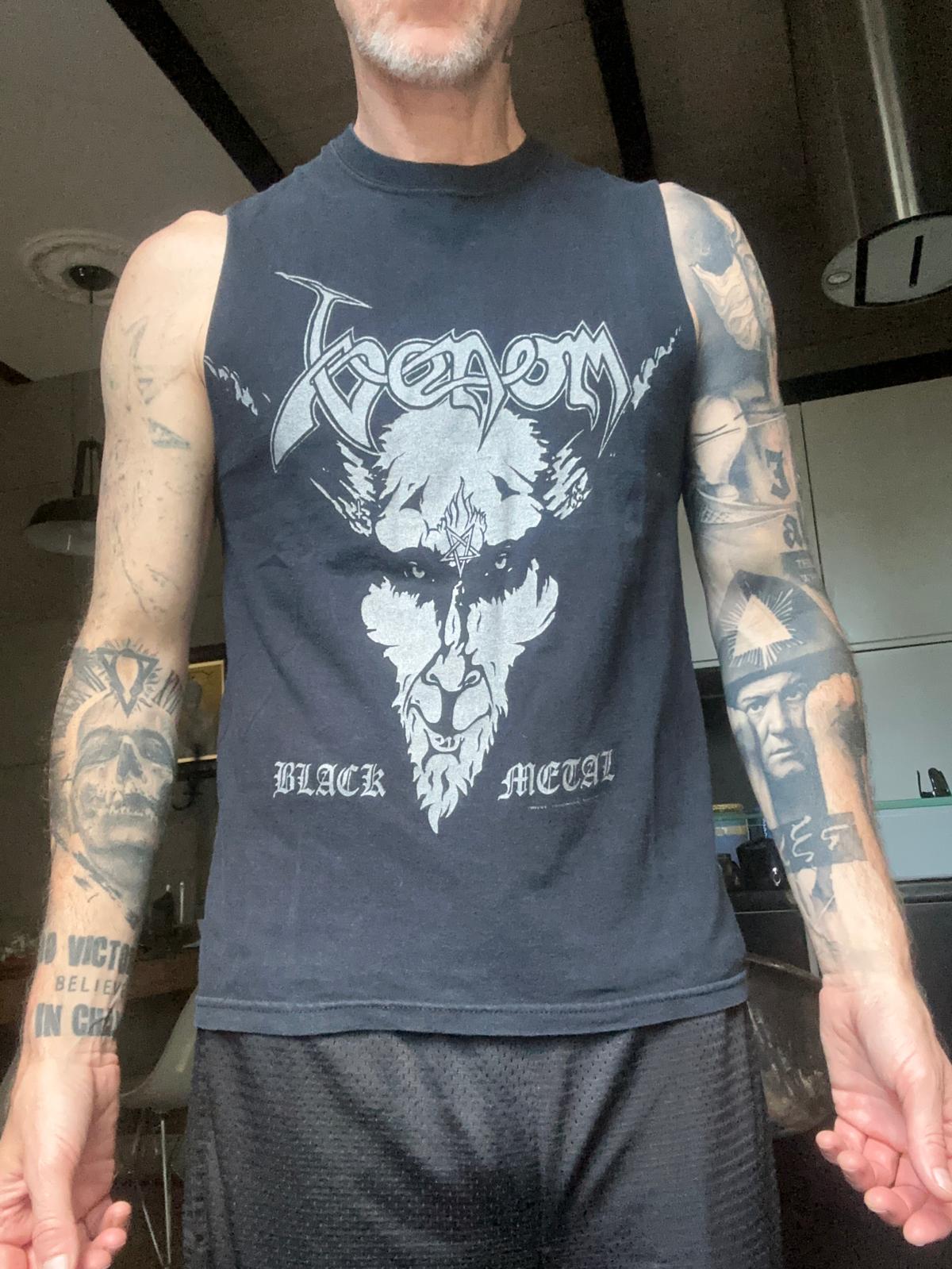 Vintage Hell – VENOM – Black Metal (Cut Off) (T-shirt coupé)