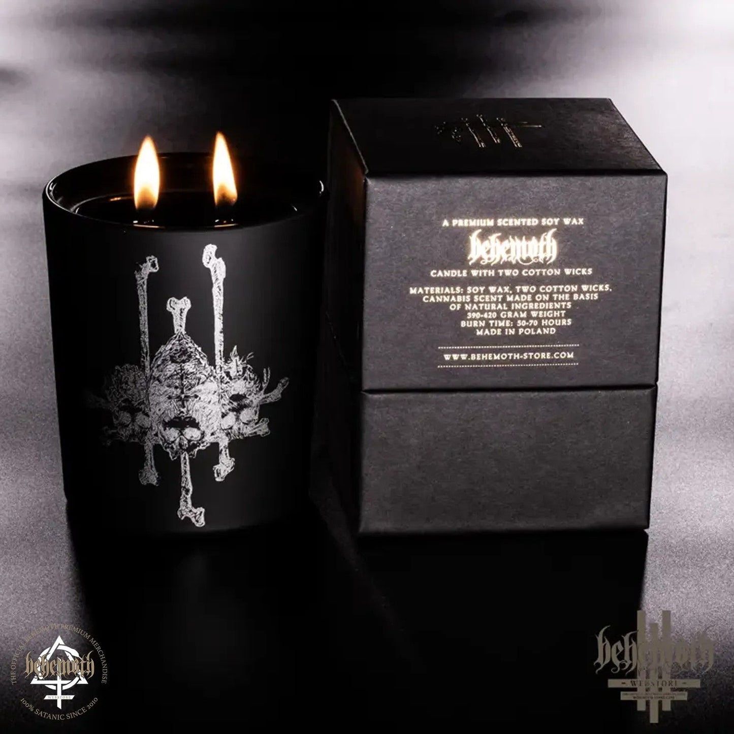 'Trivmviratvs' large Behemoth scented soy candle - black