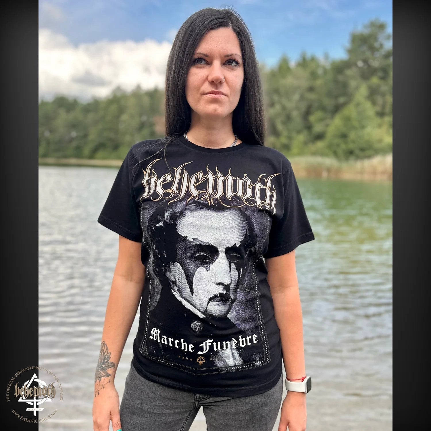 Camiseta Behemoth 'Polonesa Satánica'