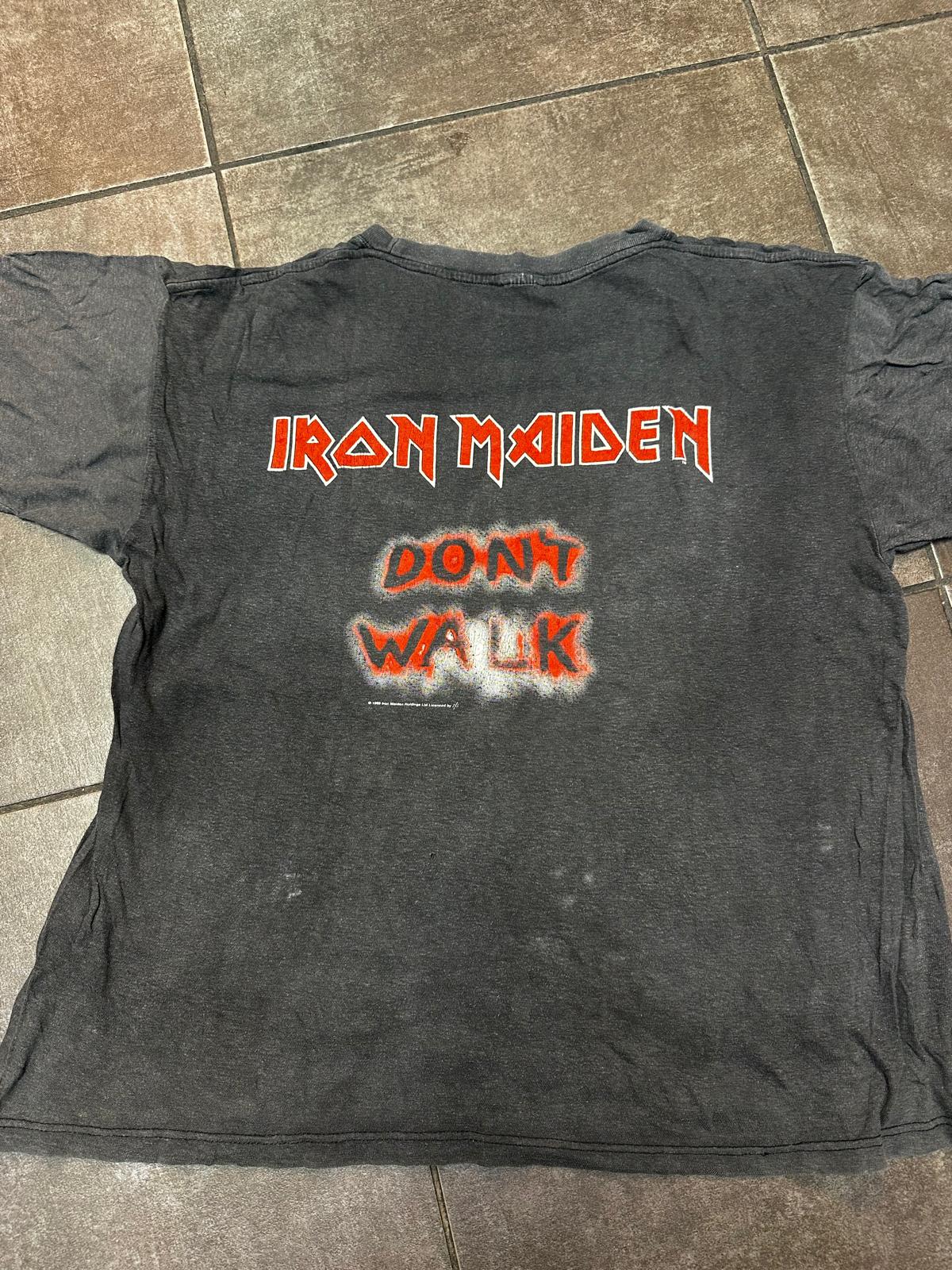 90s IRON MADEN dont walk big print Tシャツ Vintage Hell – IRON MAIDEN Dont walk vintage shirt