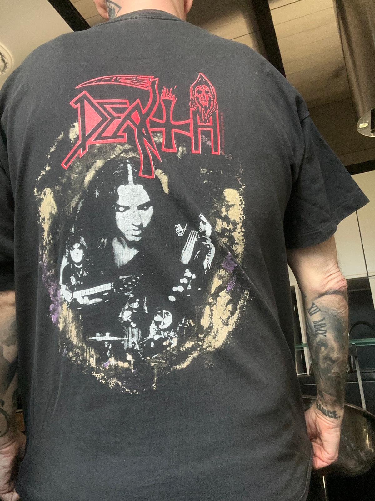 Vintage Hell – DEATH Individual Thought Patterns T-Shirt