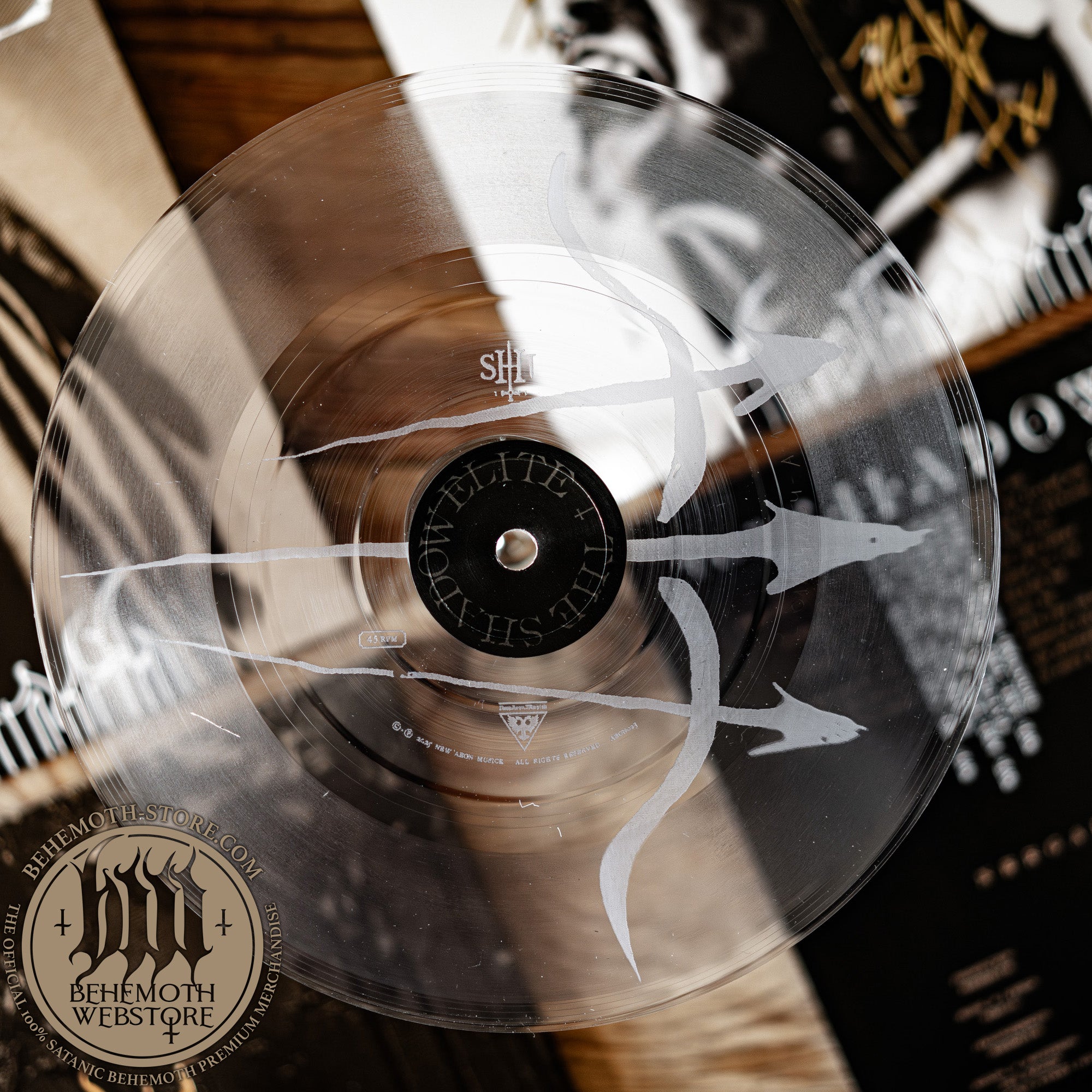 “The Shadow Elite” – 7″ Βινύλιο Single από τους Behemoth (Διαφανές, Χαραγμένο με Laser, Υπογεγραμμένο, Περιορισμένο σε 100 αντίτυπα)