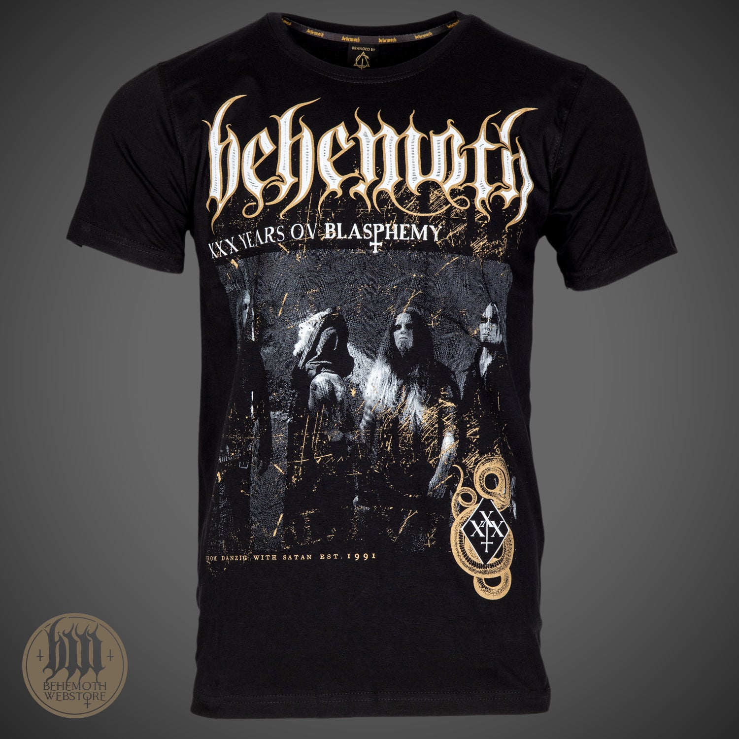 Camiseta de la banda Blasphemy de Behemoth, con XXX años de experiencia 